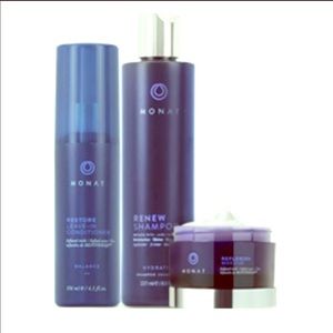 BNIB Monet Renew Shampoo and Conditioner set